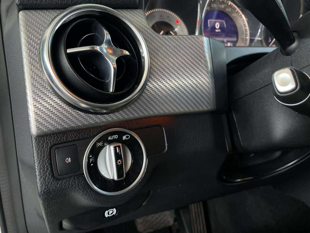 Mercedes-Benz GLK-Класс 2012 года с пробегом. Фото: #13