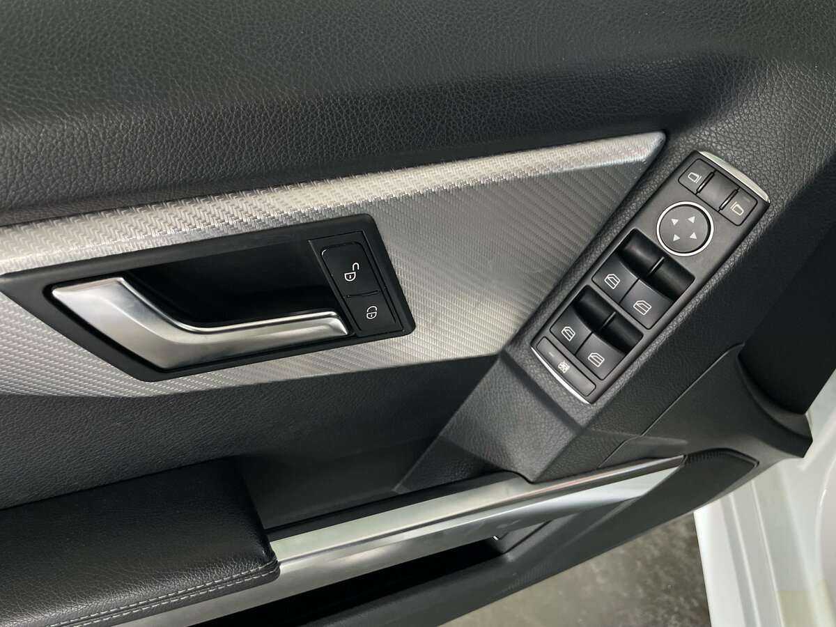 Mercedes-Benz GLK-Класс 2012 года с пробегом. Фото: #22