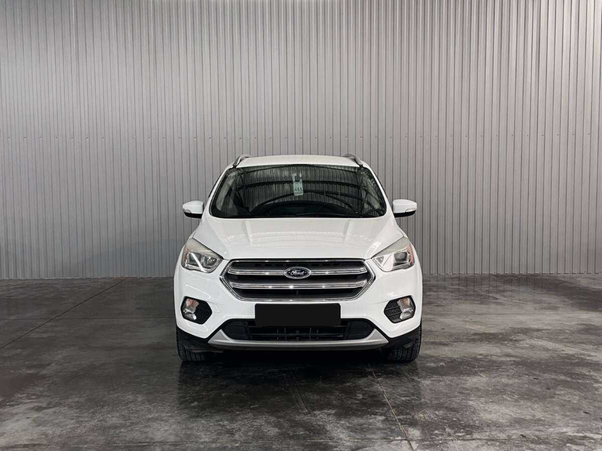 Ford Kuga 2017 года с пробегом. Фото: #1