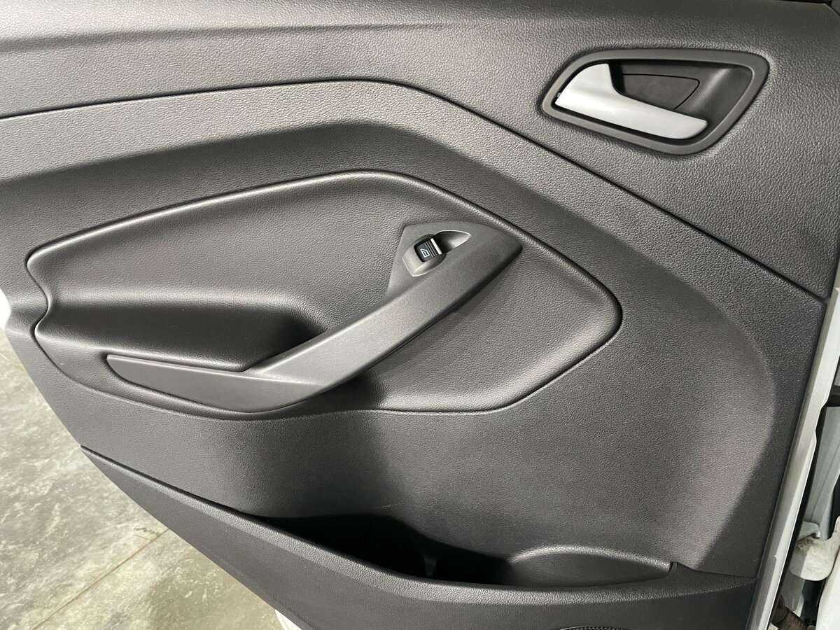 Ford Kuga 2017 года с пробегом. Фото: #25