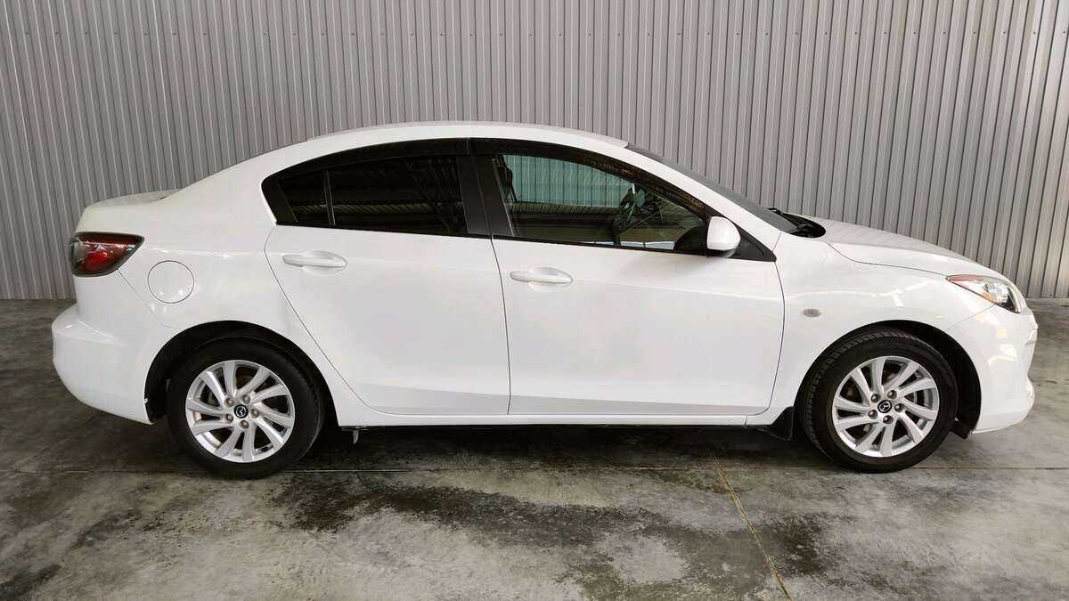 Mazda 3 2012 года с пробегом. Фото: #3