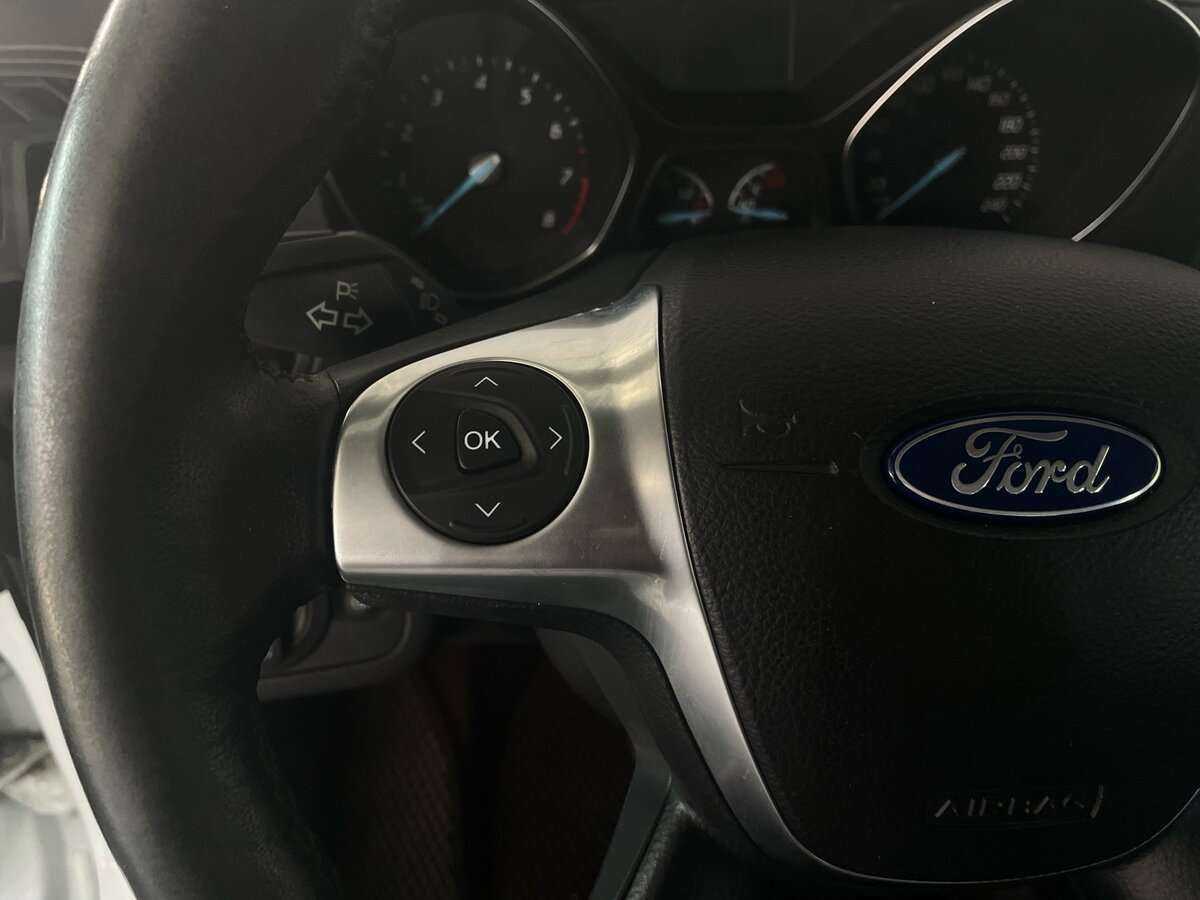 Ford Kuga 2015 года с пробегом. Фото: #10