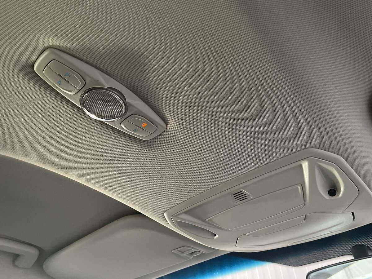 Ford Kuga 2015 года с пробегом. Фото: #23