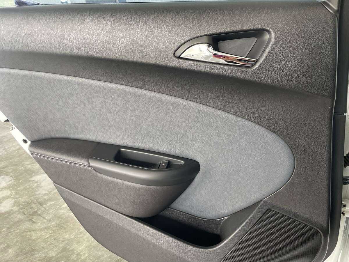 Opel Astra 2014 года с пробегом. Фото: #17