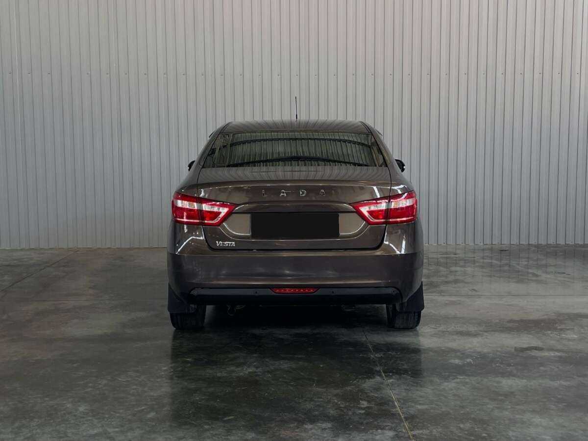 Lada (ВАЗ) Vesta 2018 года с пробегом. Фото: #5