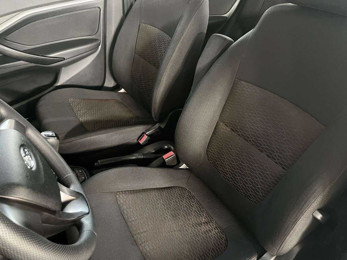 Lada (ВАЗ) Vesta 2017 года с пробегом. Фото: #12