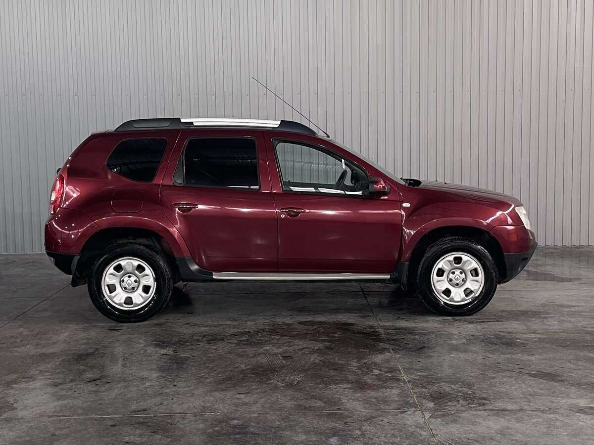 Renault Duster 2012 года с пробегом. Фото: #3