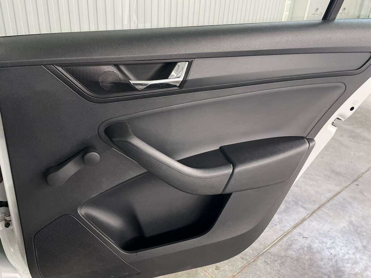 Skoda Rapid 2019 года с пробегом. Фото: #18