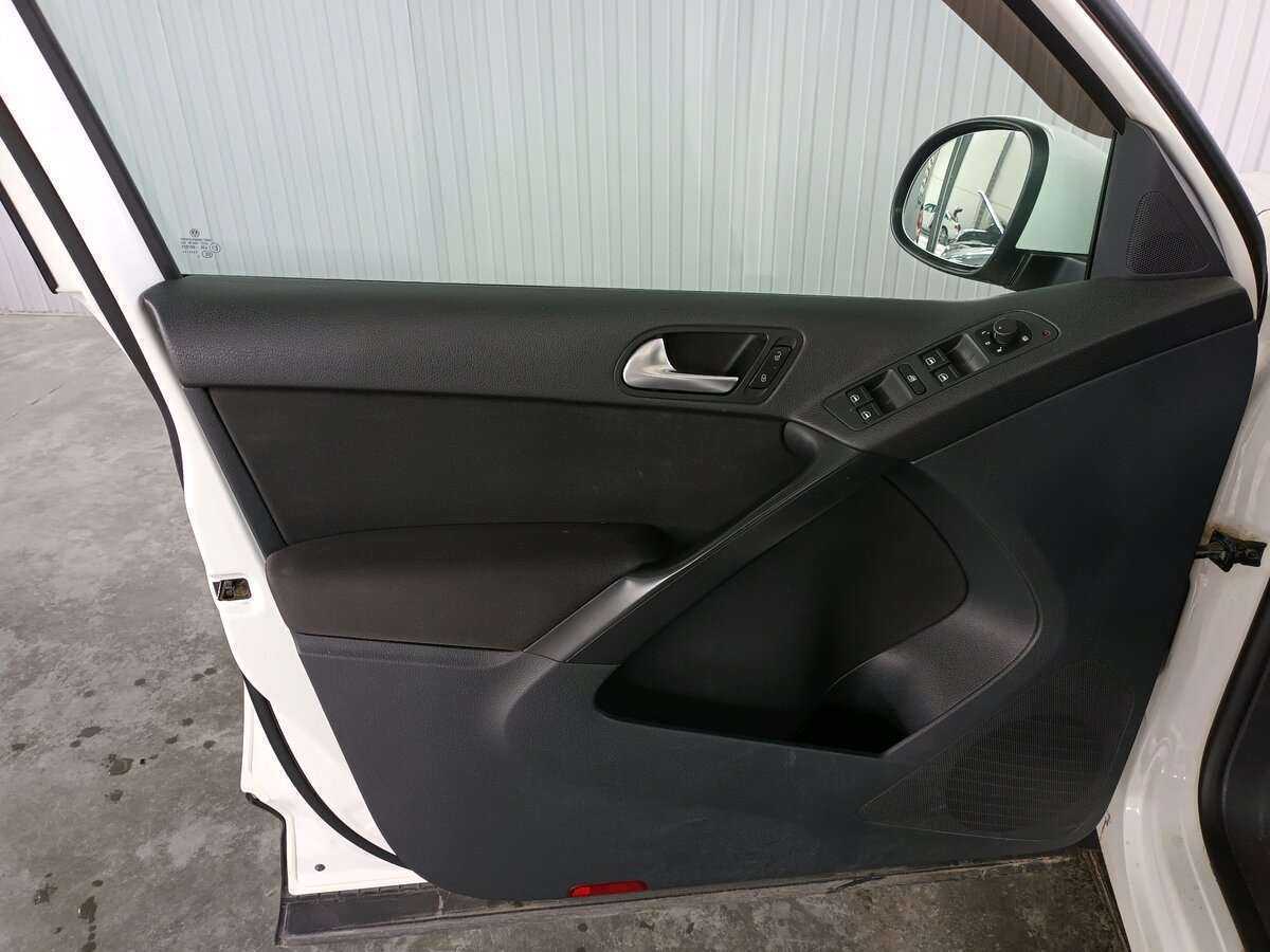 Volkswagen Tiguan 2013 года с пробегом. Фото: #16