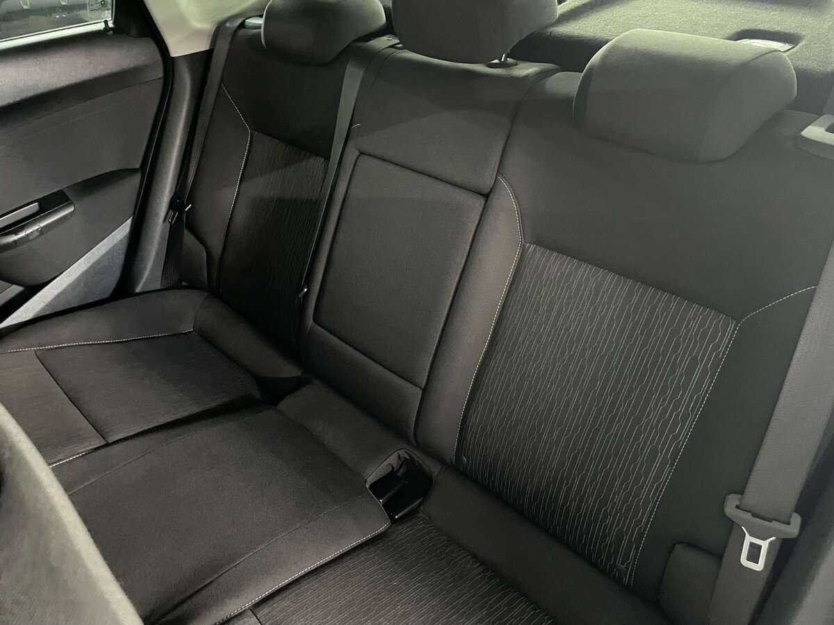 Opel Astra 2013 года с пробегом. Фото: #13