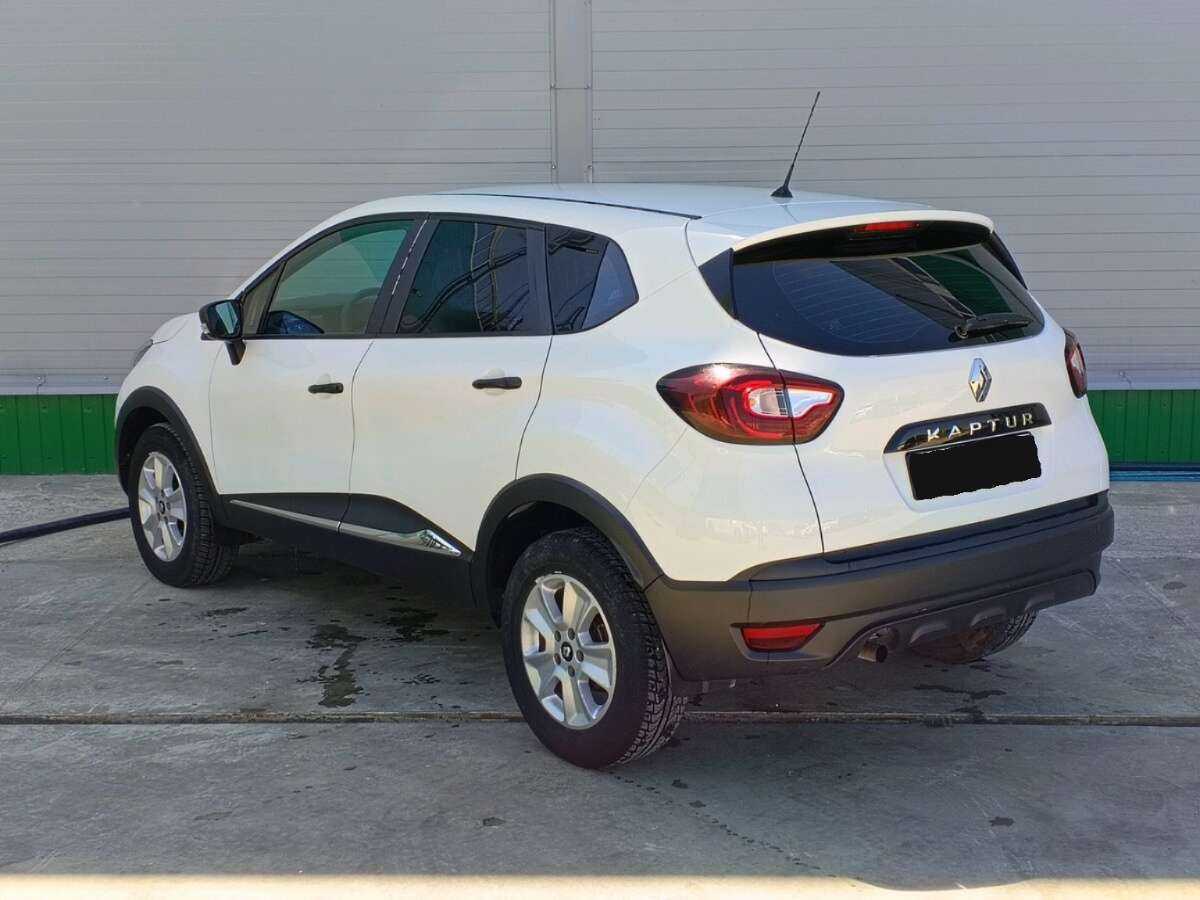 Renault Kaptur 2017 года с пробегом. Фото: #6