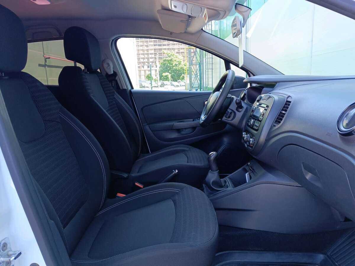 Renault Kaptur 2017 года с пробегом. Фото: #10