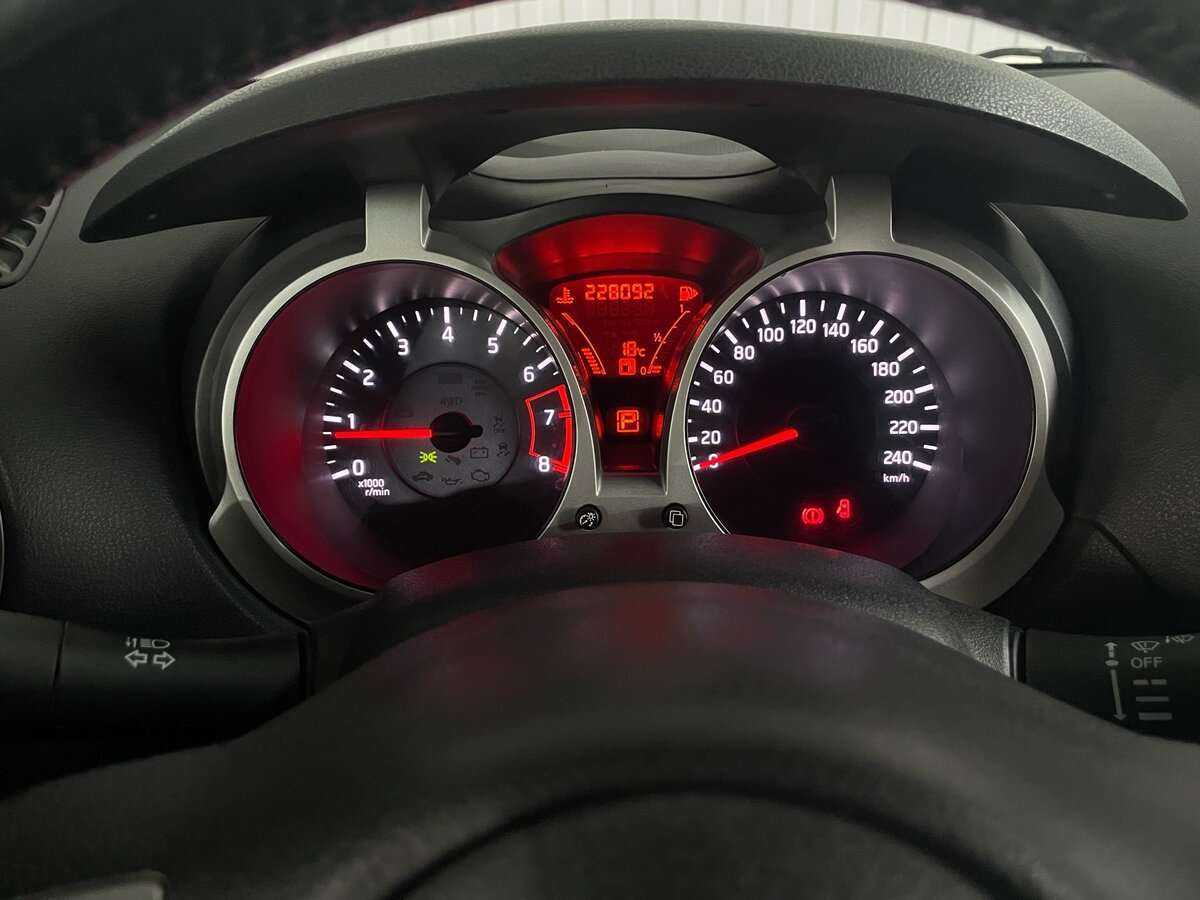 Nissan Juke 2012 года с пробегом. Фото: #10