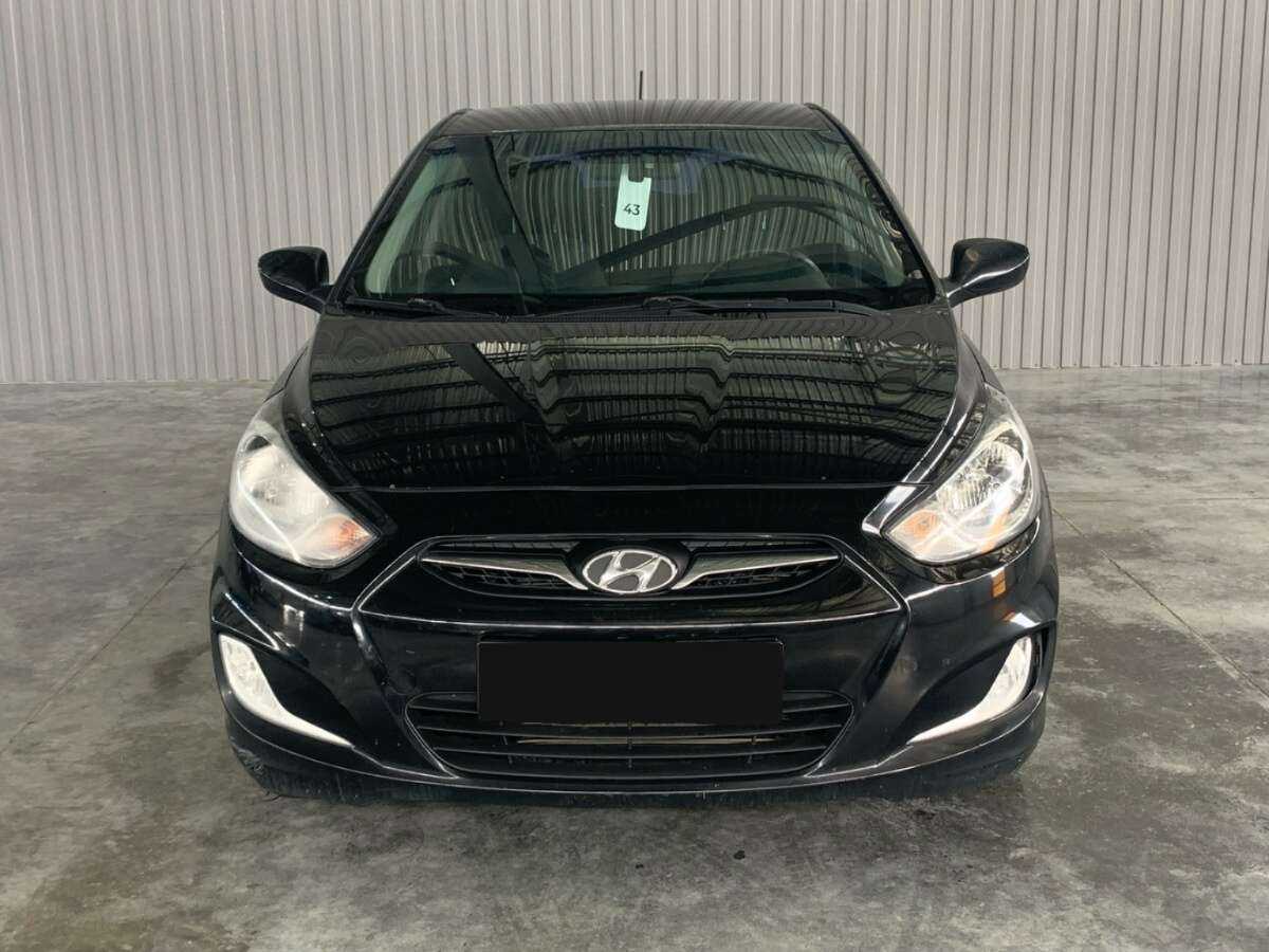 Hyundai Solaris 2012 года с пробегом. Фото: #1