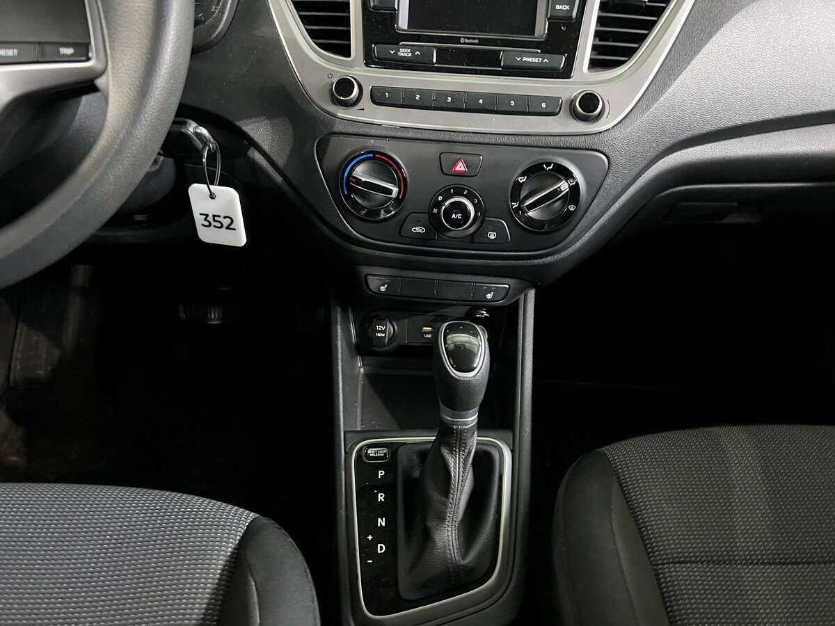 Hyundai Solaris 2021 года с пробегом. Фото: #12