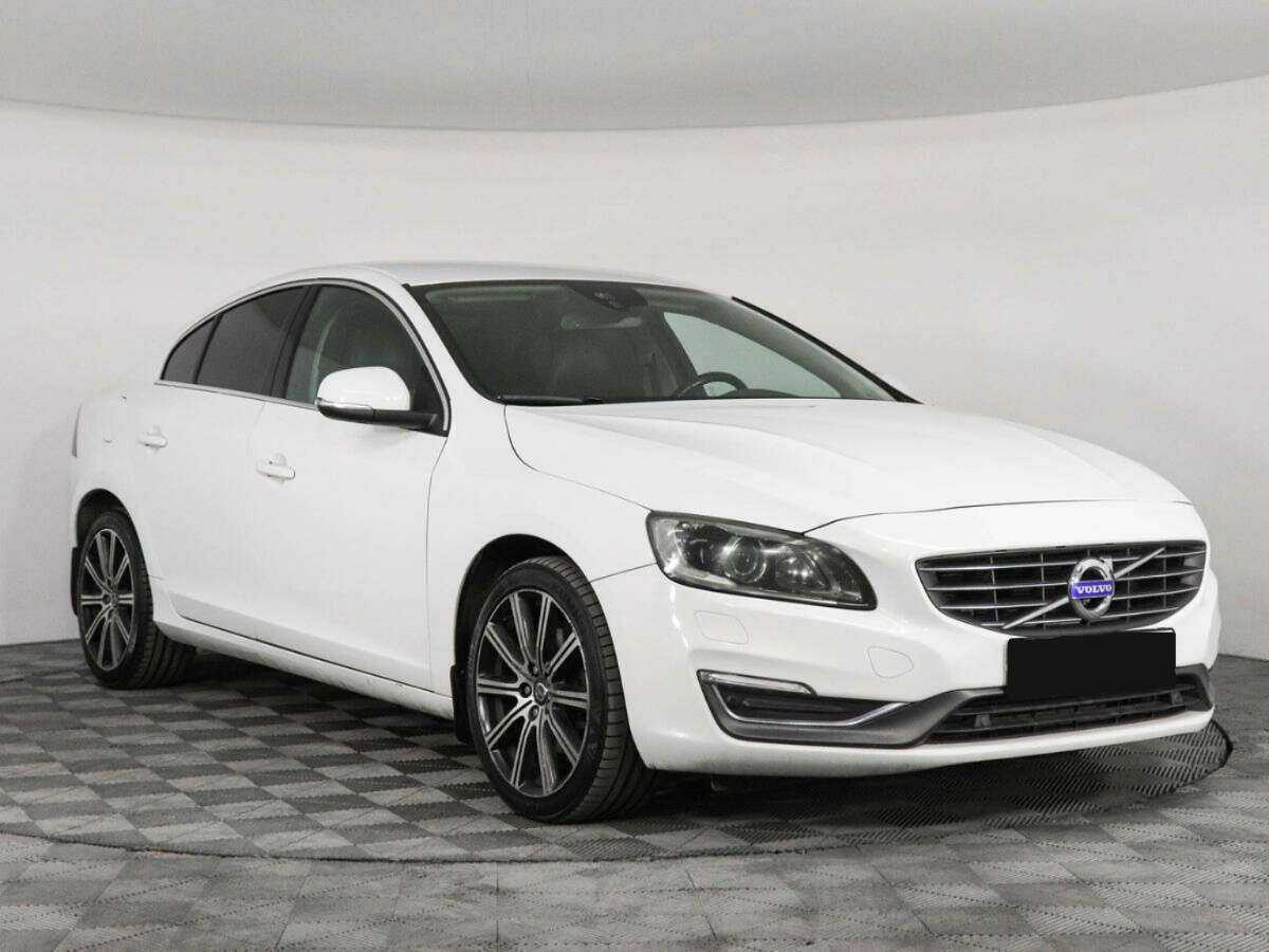 Volvo S60 2014 года с пробегом. Фото: #1
