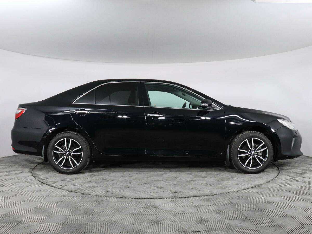 Toyota Camry 2016 года с пробегом. Фото: #3