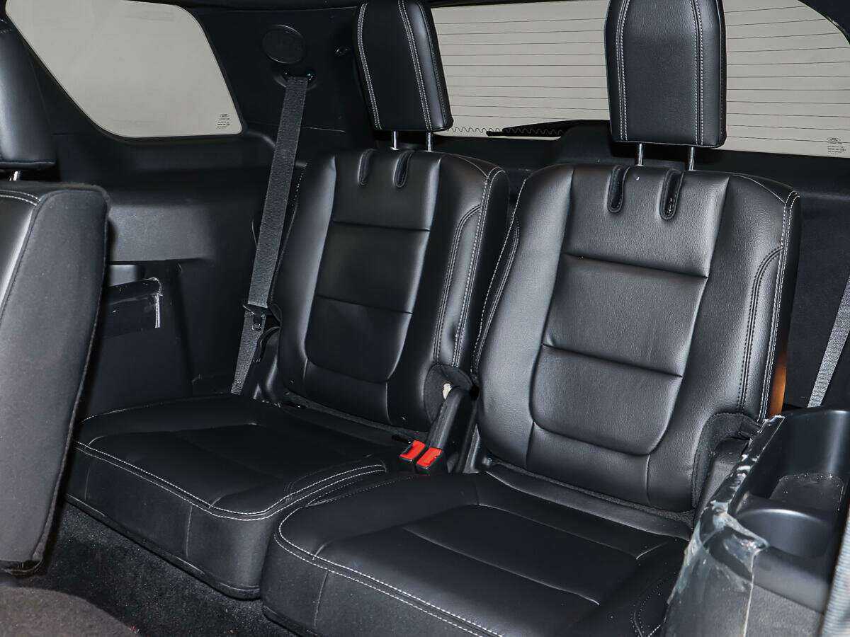 Ford Explorer 2017 года с пробегом. Фото: #11
