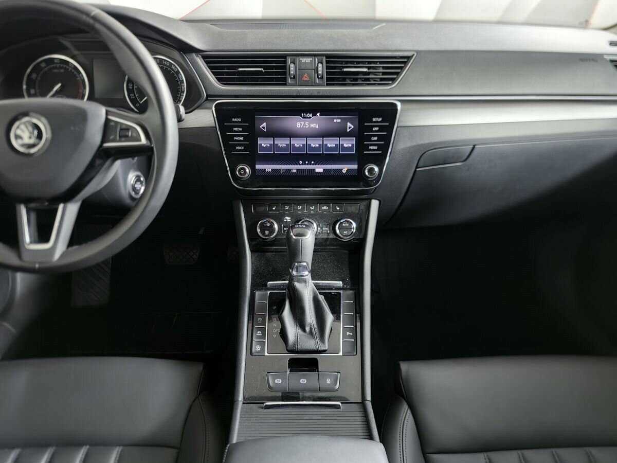 Skoda Superb 2017 года с пробегом. Фото: #10