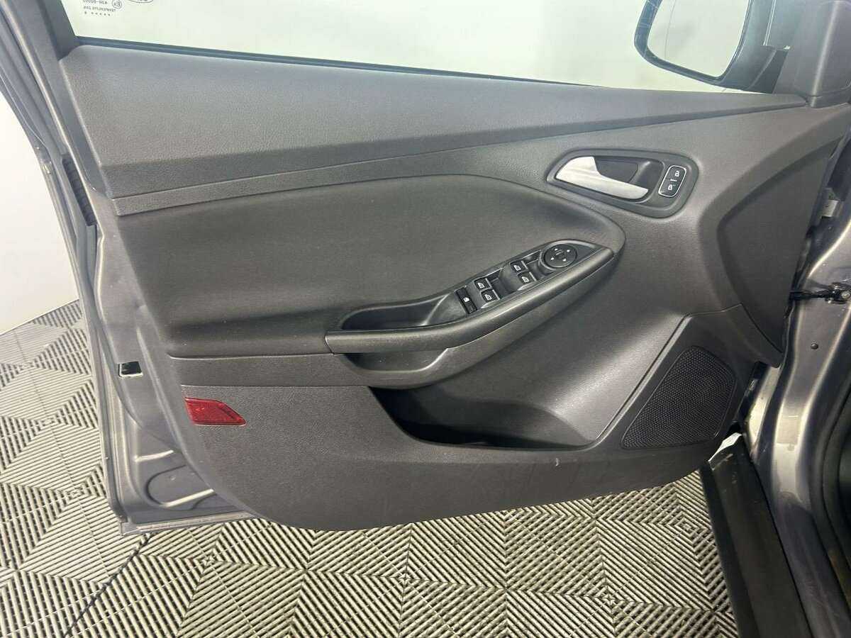 Ford Focus 2016 года с пробегом. Фото: #7