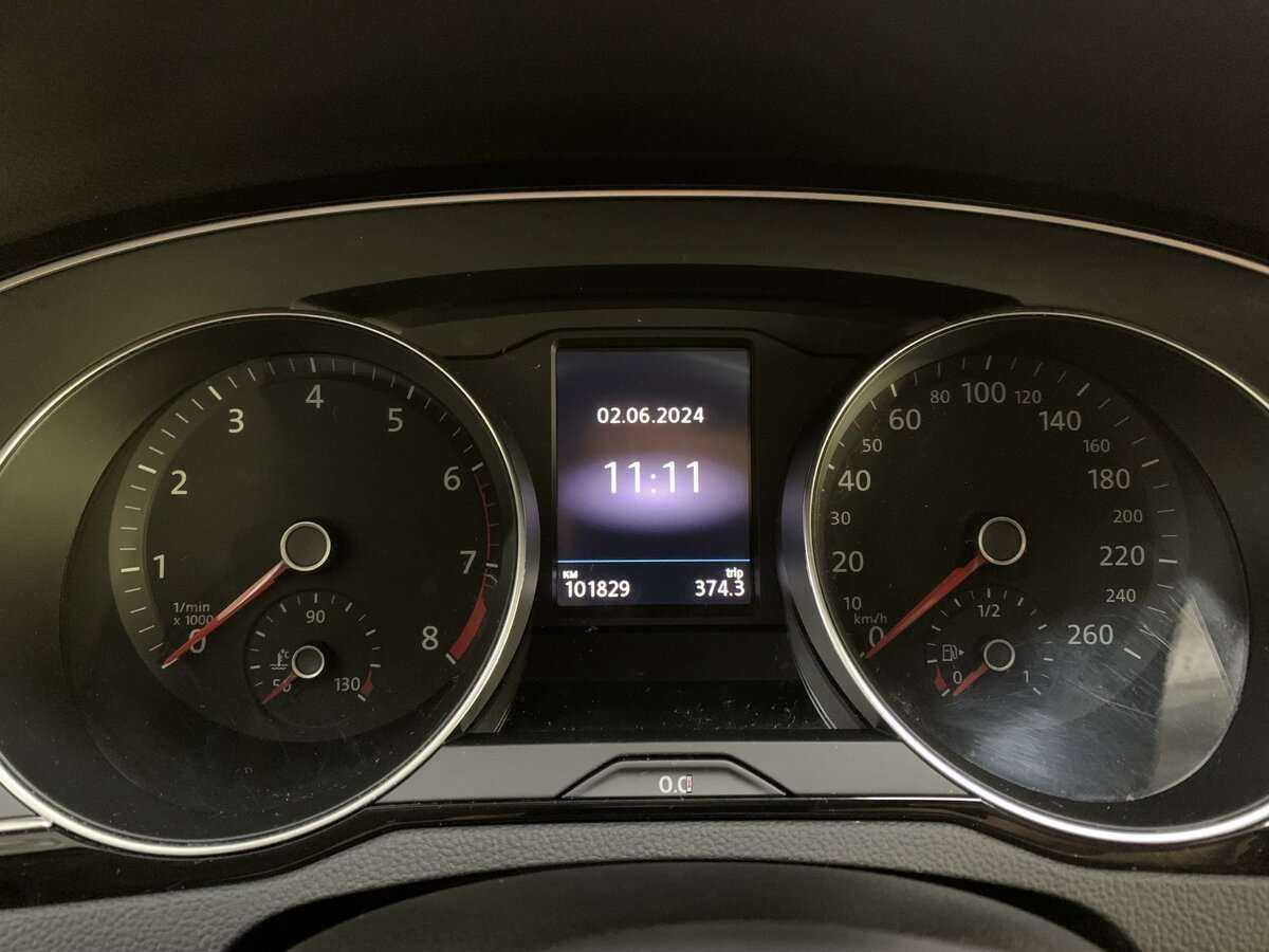 Volkswagen Passat 2019 года с пробегом. Фото: #10