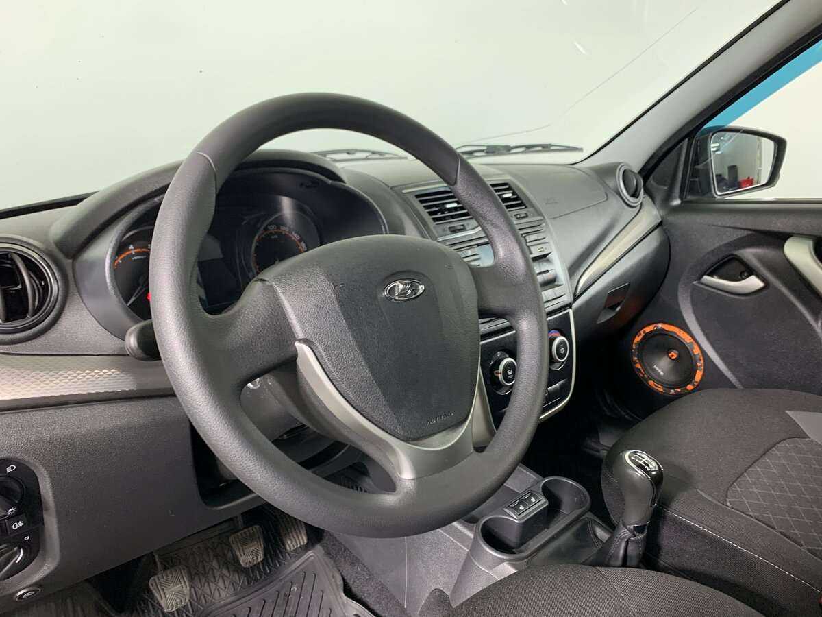 Lada (ВАЗ) Granta 2018 года с пробегом. Фото: #8