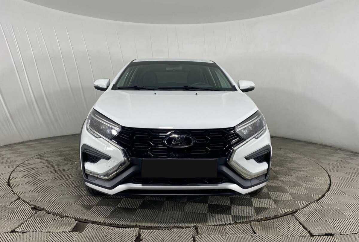Lada (ВАЗ) Vesta 2023 года с пробегом. Фото: #1