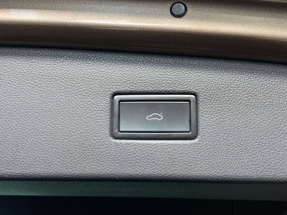 Volkswagen Tiguan 2017 года с пробегом. Фото: #8