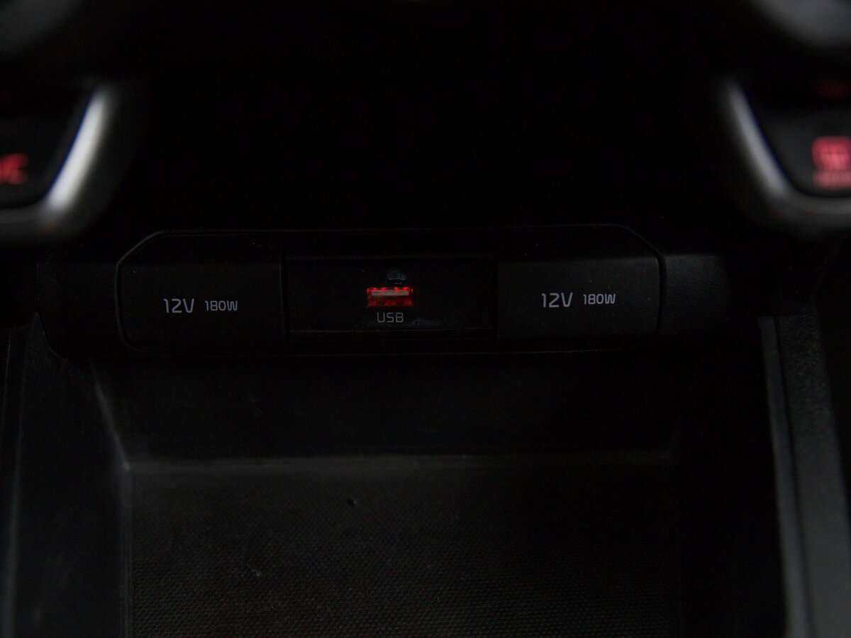 Kia Rio 2020 года с пробегом. Фото: #9