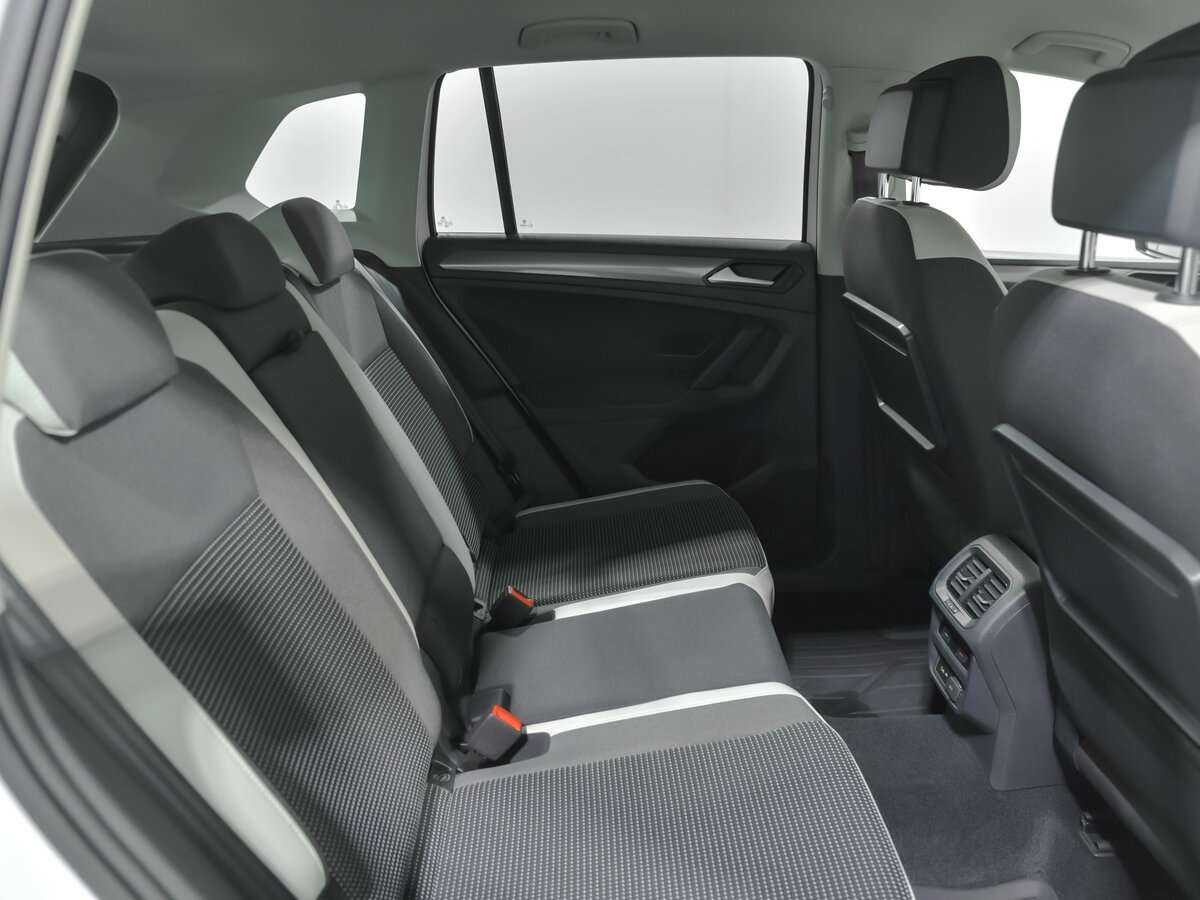 Volkswagen Tiguan 2020 года с пробегом. Фото: #12