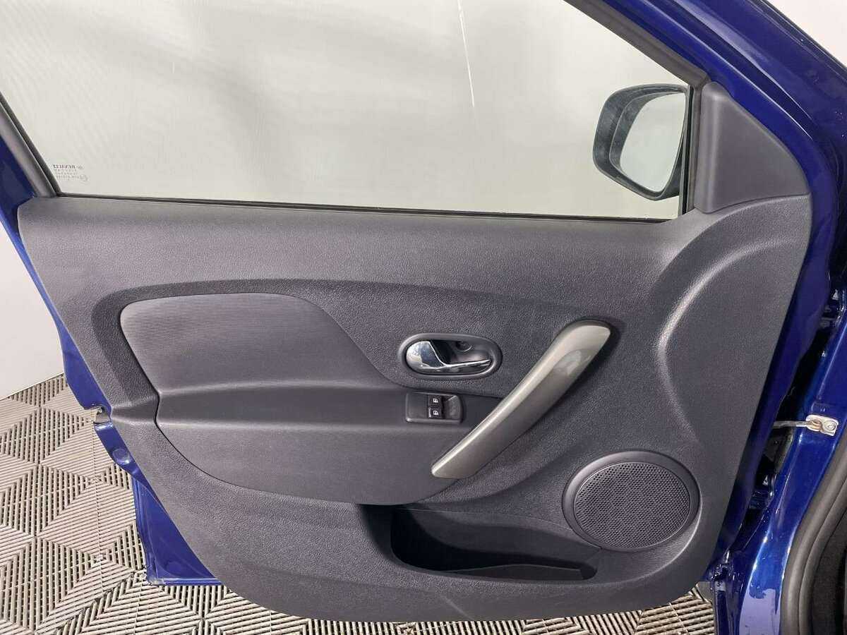 Renault Logan 2016 года с пробегом. Фото: #7