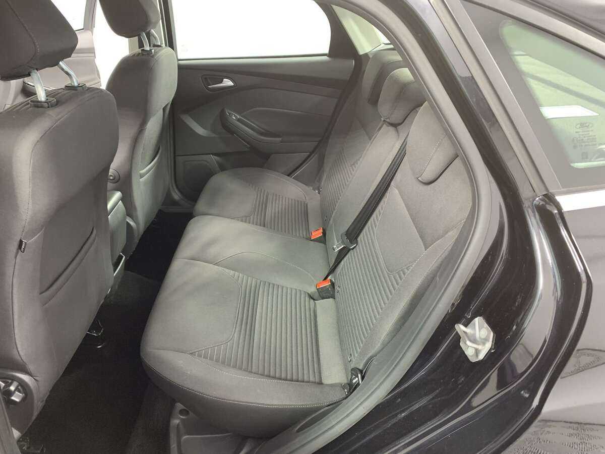 Ford Focus 2018 года с пробегом. Фото: #9