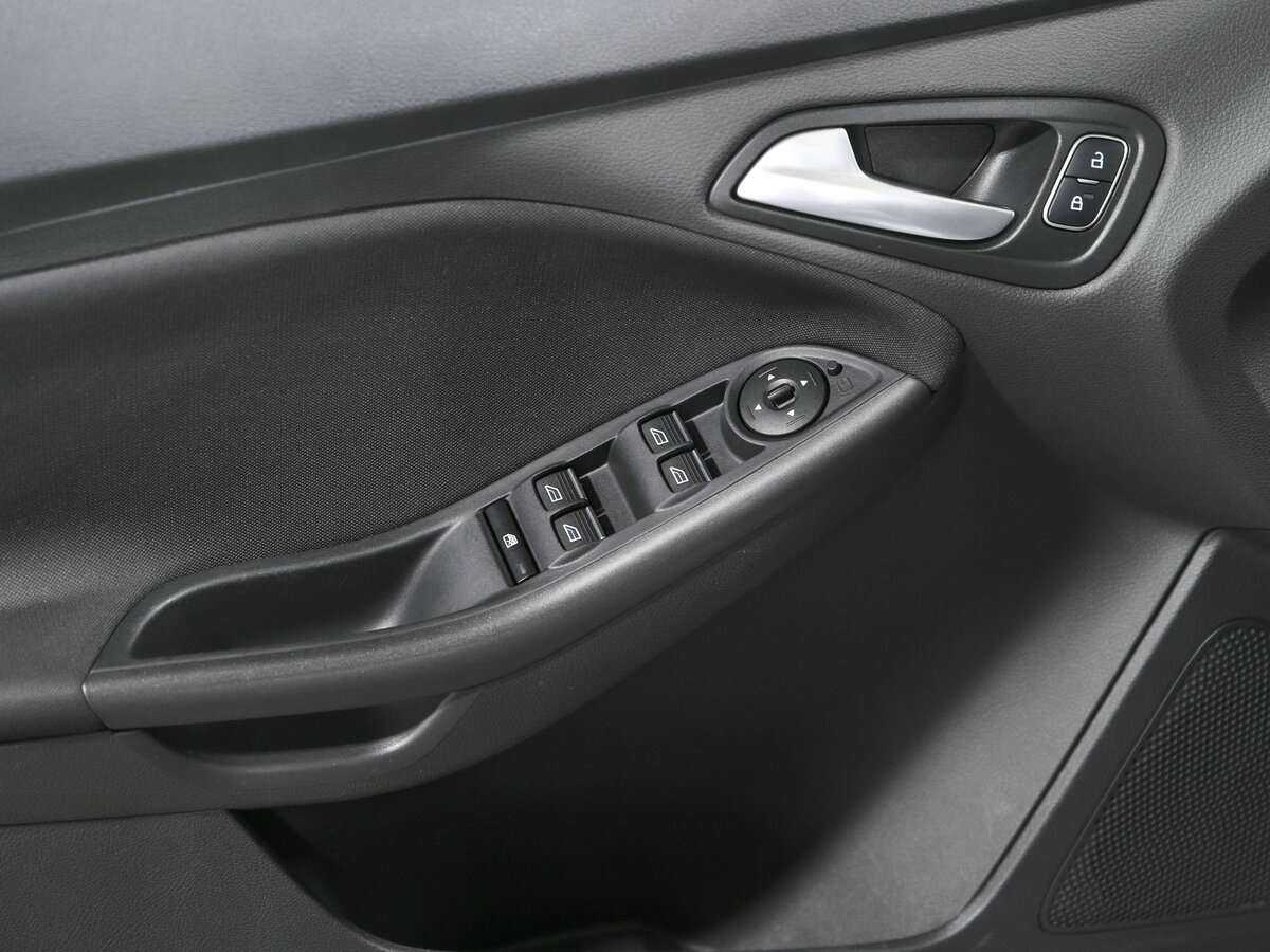 Ford Focus 2017 года с пробегом. Фото: #11