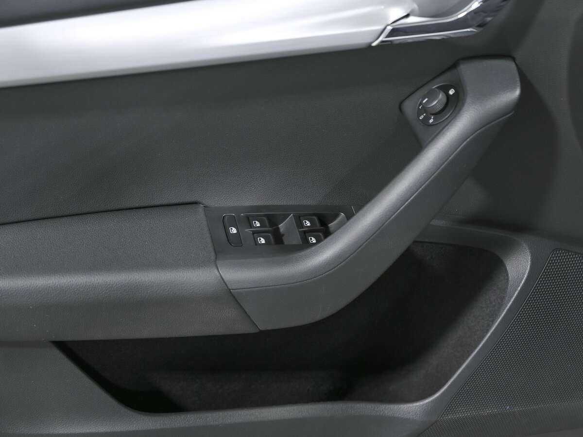 Skoda Octavia 2017 года с пробегом. Фото: #12