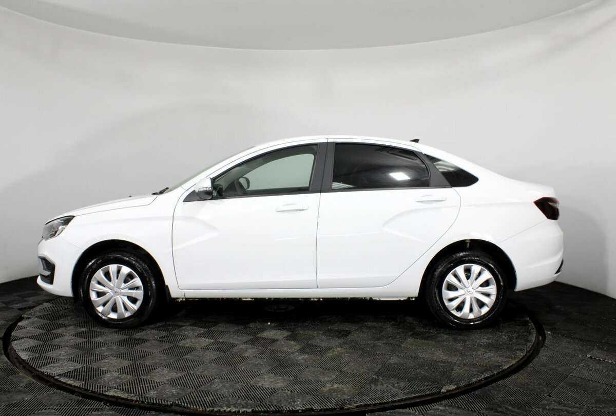 Lada (ВАЗ) Vesta 2023 года с пробегом. Фото: #4