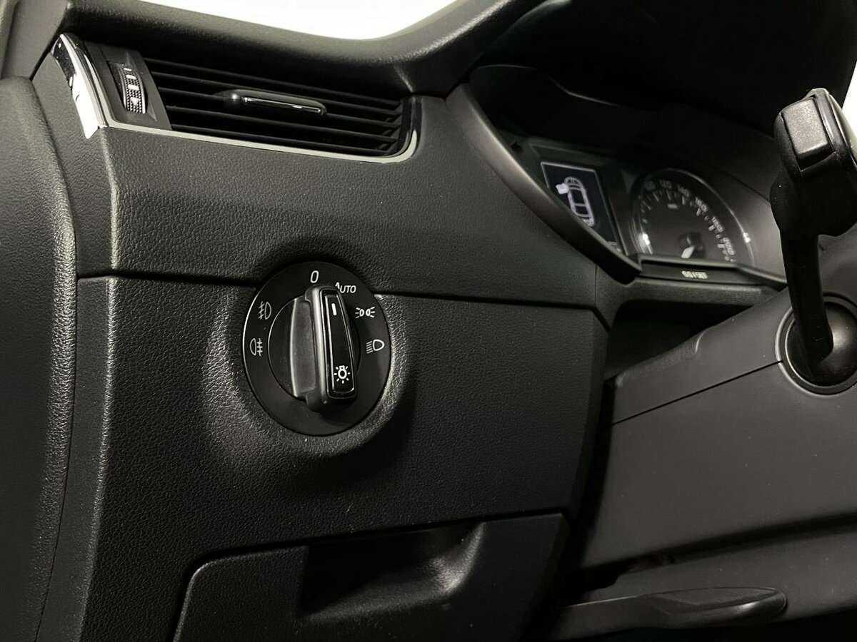 Skoda Octavia 2014 года с пробегом. Фото: #8