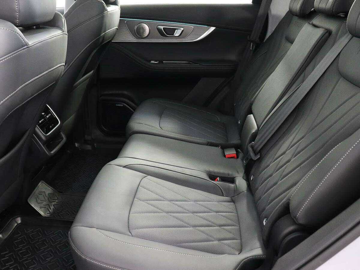 Chery Tiggo 8 Pro Max 2023 года с пробегом. Фото: #9