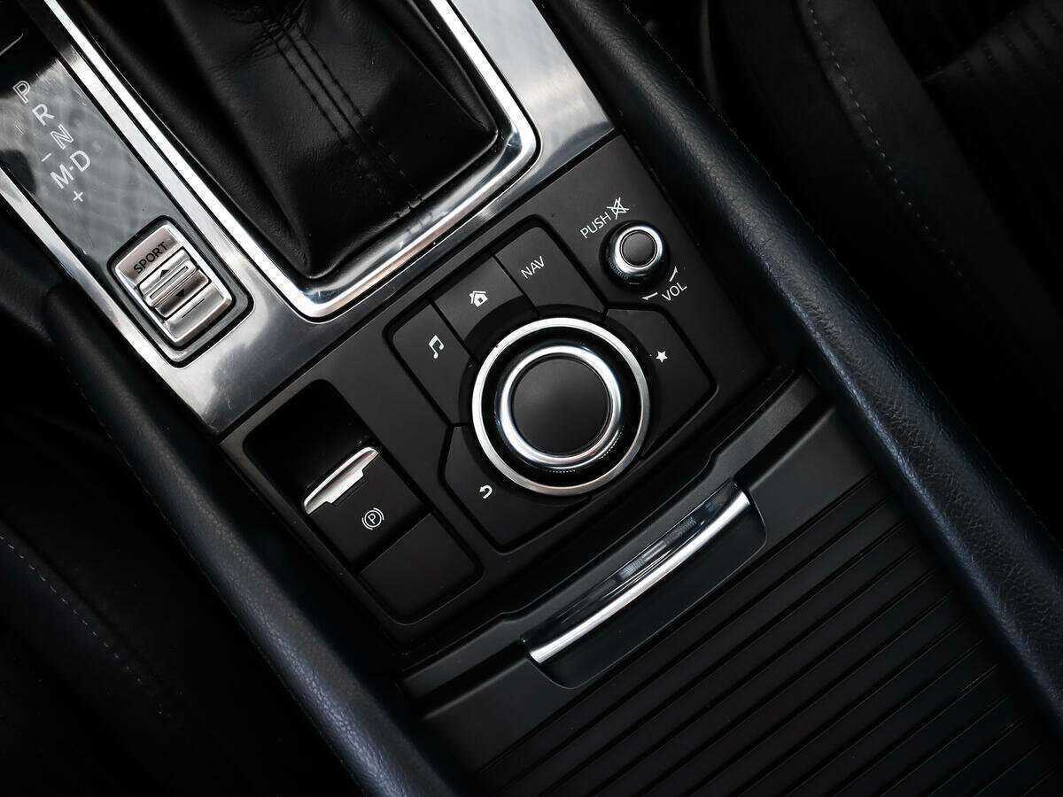 Mazda 6 2018 года с пробегом. Фото: #9