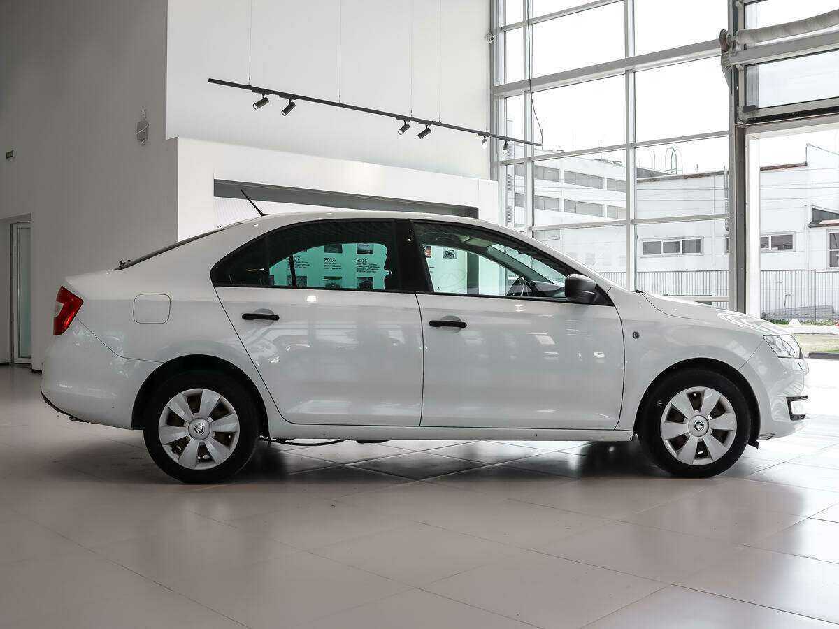 Skoda Rapid 2016 года с пробегом. Фото: #6