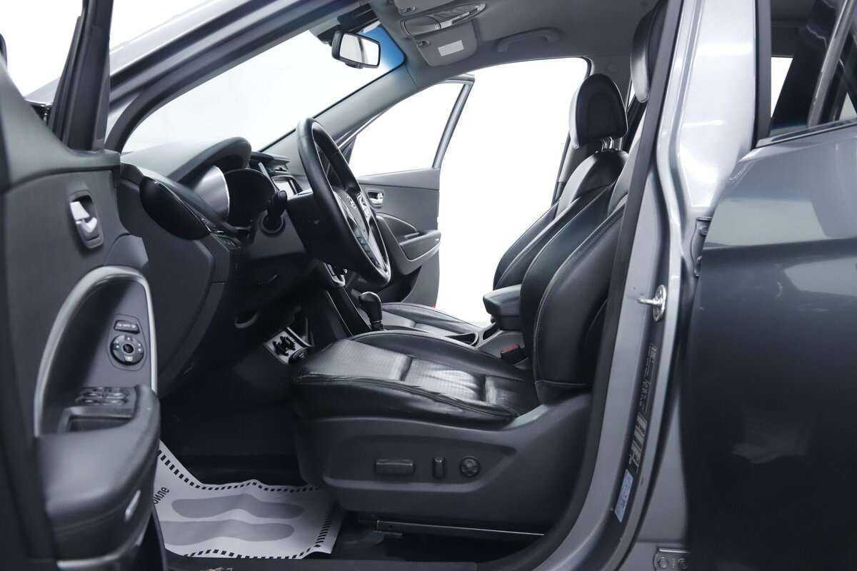 Hyundai Santa Fe 2015 года с пробегом. Фото: #6