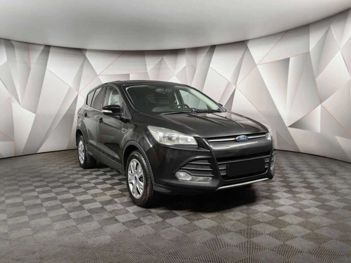 Ford Kuga 2016 года с пробегом. Фото: #2