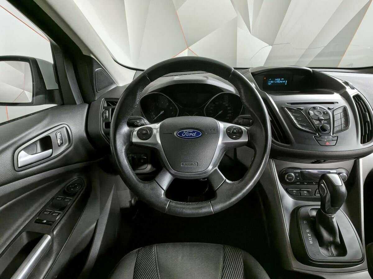 Ford Kuga 2015 года с пробегом. Фото: #13