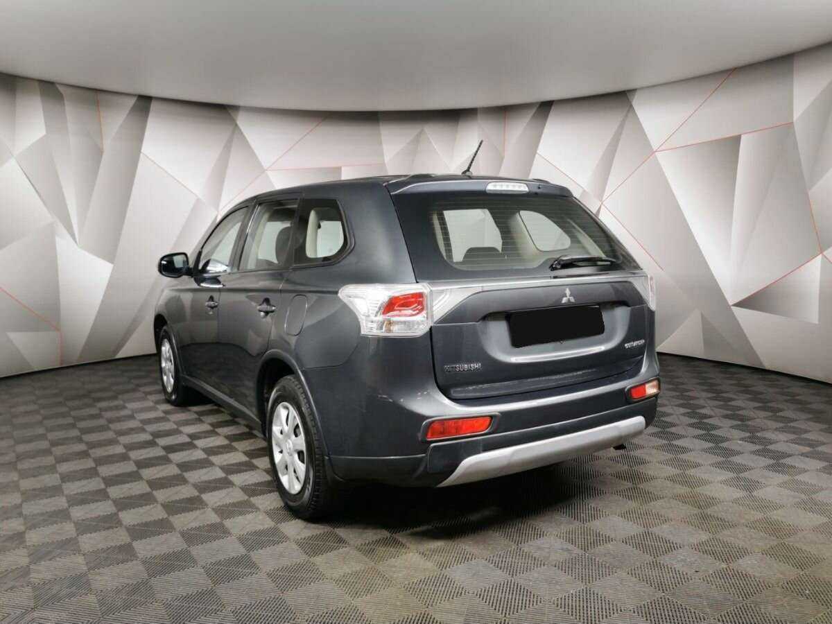 Mitsubishi Outlander 2014 года с пробегом. Фото: #3