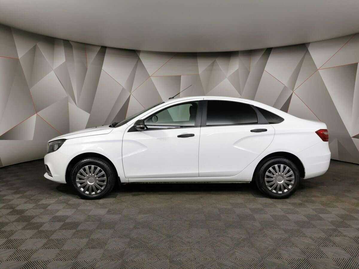 Lada (ВАЗ) Vesta 2017 года с пробегом. Фото: #4