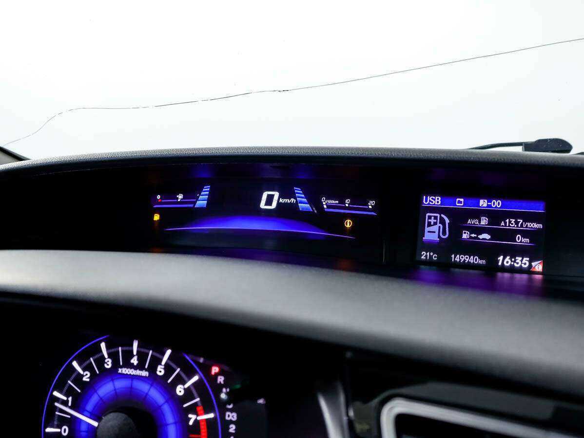 Honda Civic 2013 года с пробегом. Фото: #11