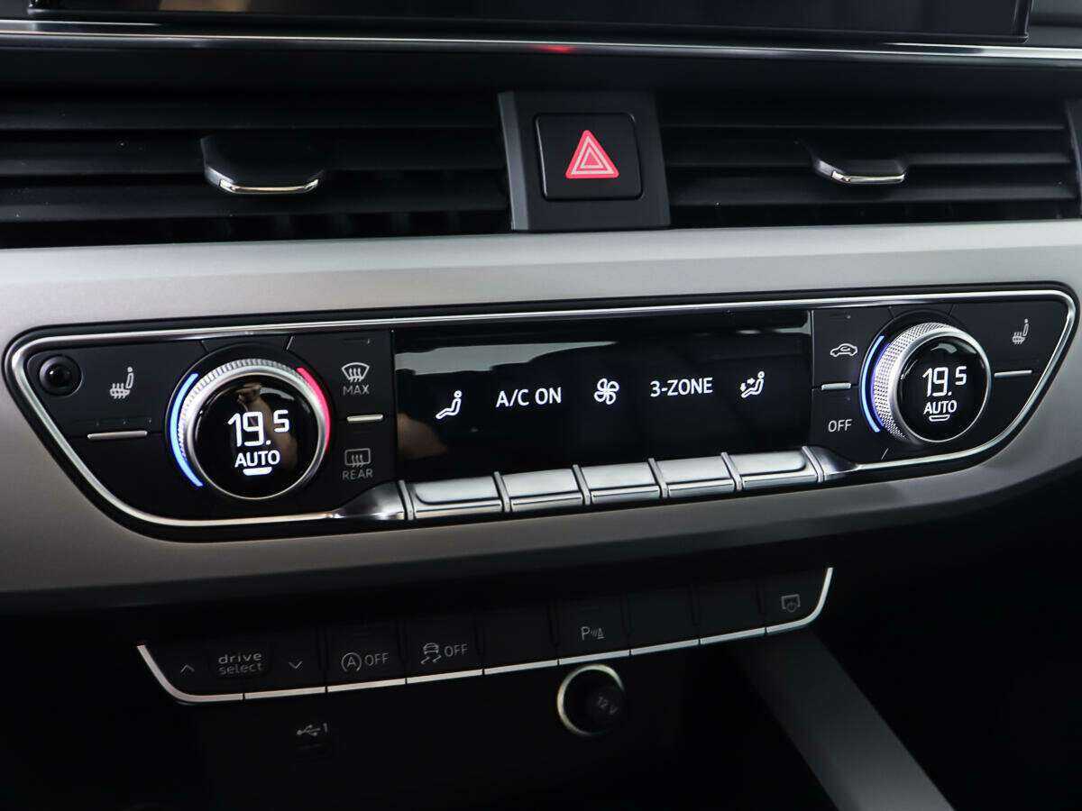 Audi A4 2020 года с пробегом. Фото: #17
