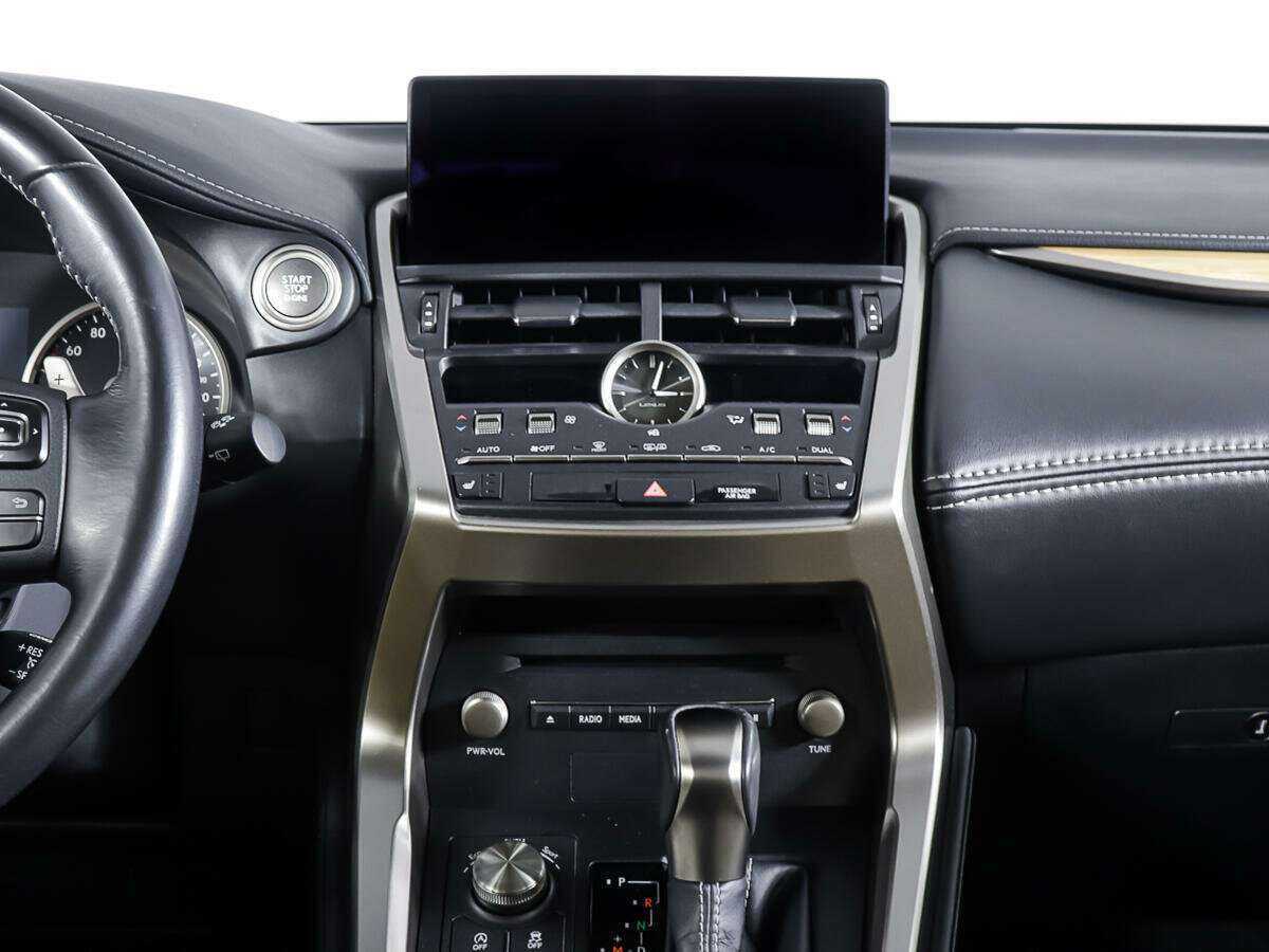 Lexus NX 2017 года с пробегом. Фото: #13