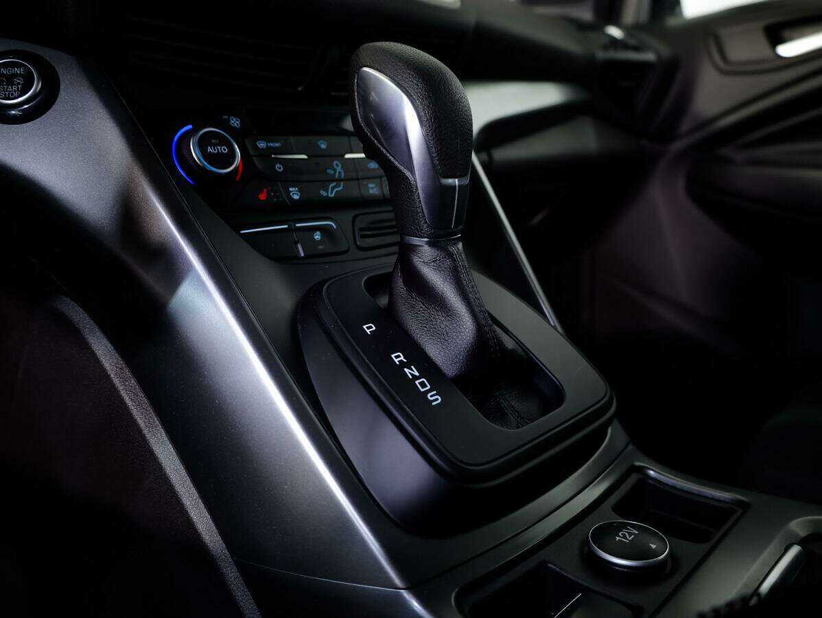 Ford Kuga 2018 года с пробегом. Фото: #13