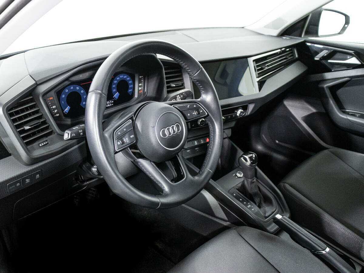 Audi A1 2020 года с пробегом. Фото: #10