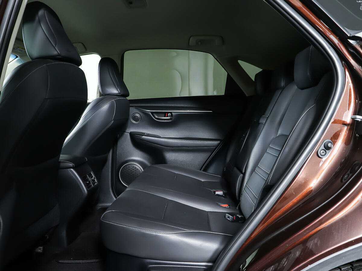 Lexus NX 2018 года с пробегом. Фото: #9